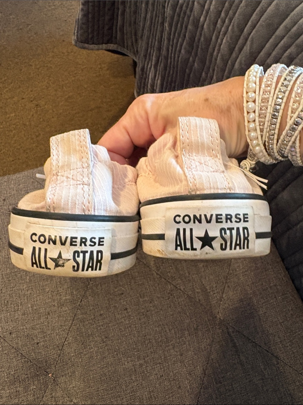 Pink slip on Converse - Picture 10 of 11